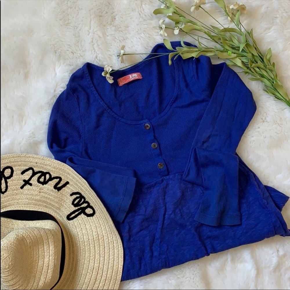 🌺 Lux periwinkle babydoll knit sweater size S
